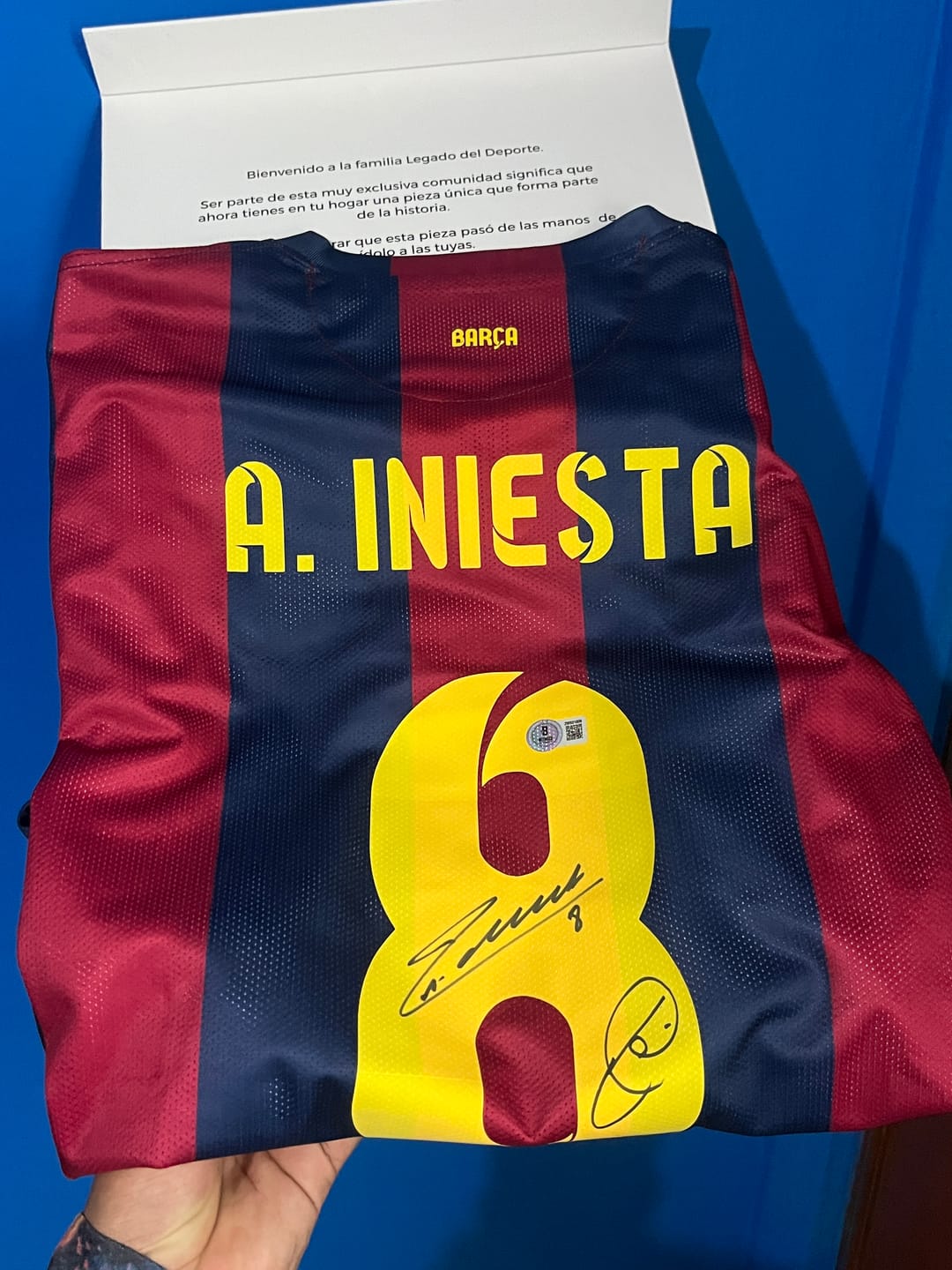 Customer photo review of Mystery Box - Visca Barça + Boleto Para Rifa Exclusiva