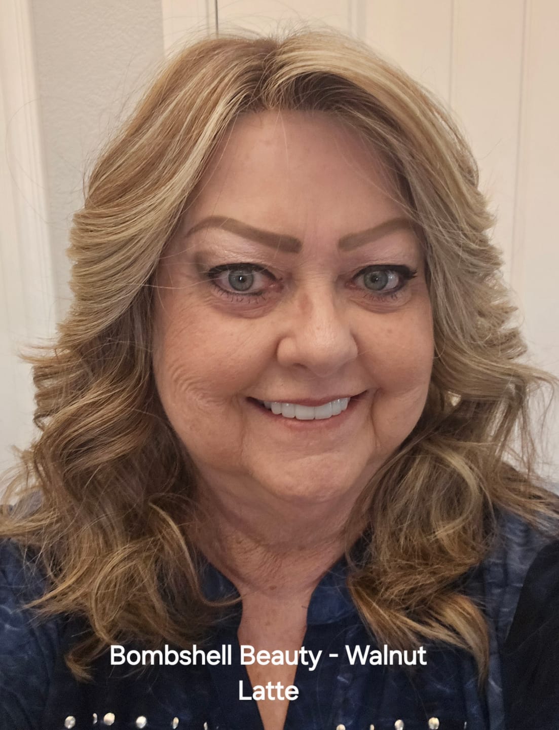 Customer photo review of BOMBSHELL BEAUTY - Walnut Latte