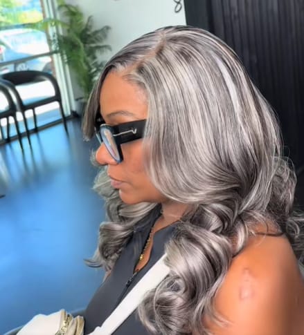 Customer photo review of Luvwin 5x5 Closure Layered Wave Kinky Straight Salt & Pepper Side Parting Glueless Wig