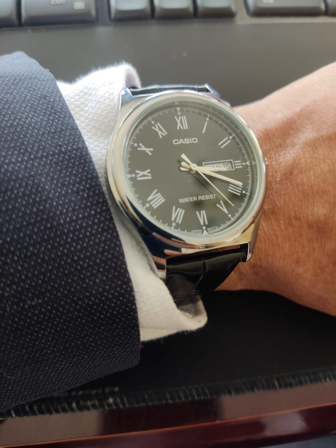 Customer photo review of Reloj Casio Análogo MTP-V006L-1B Negro