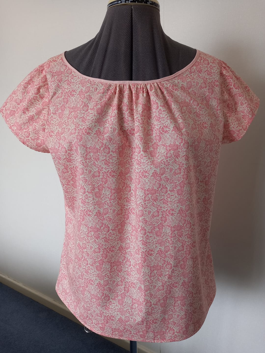 Customer photo review of Busy Floral Rose & Hubble Cotton Poplin Fabric