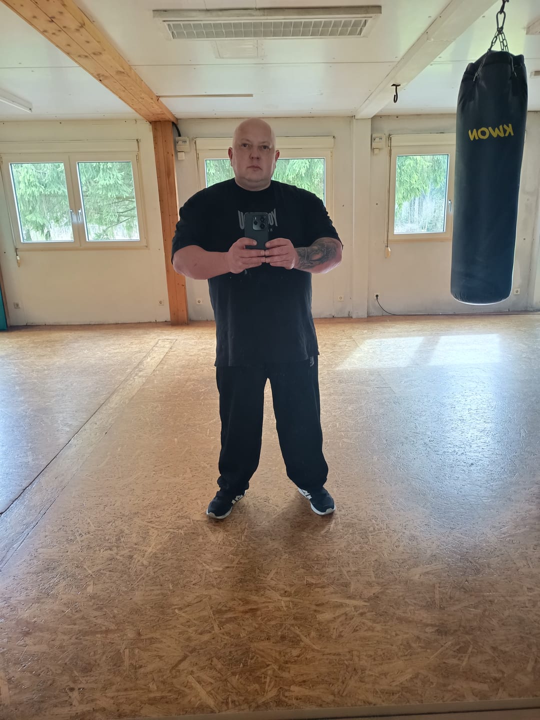 Customer photo review of 100 KG (Backprint) Shirt