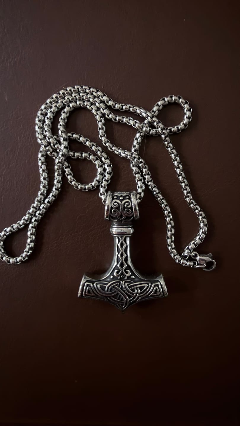 Customer photo review of MJOLNIR.