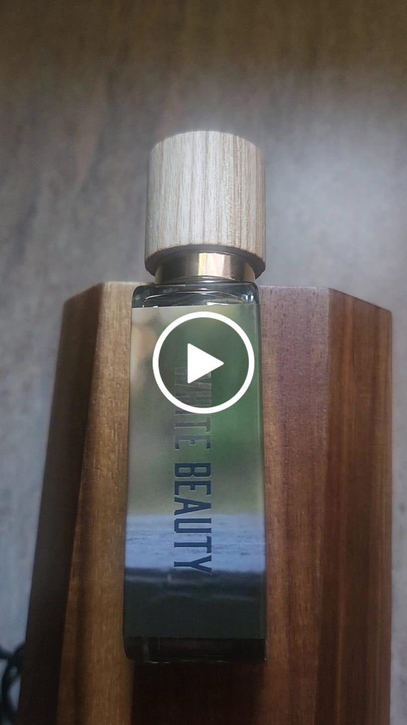 Customer video review of White Beauty