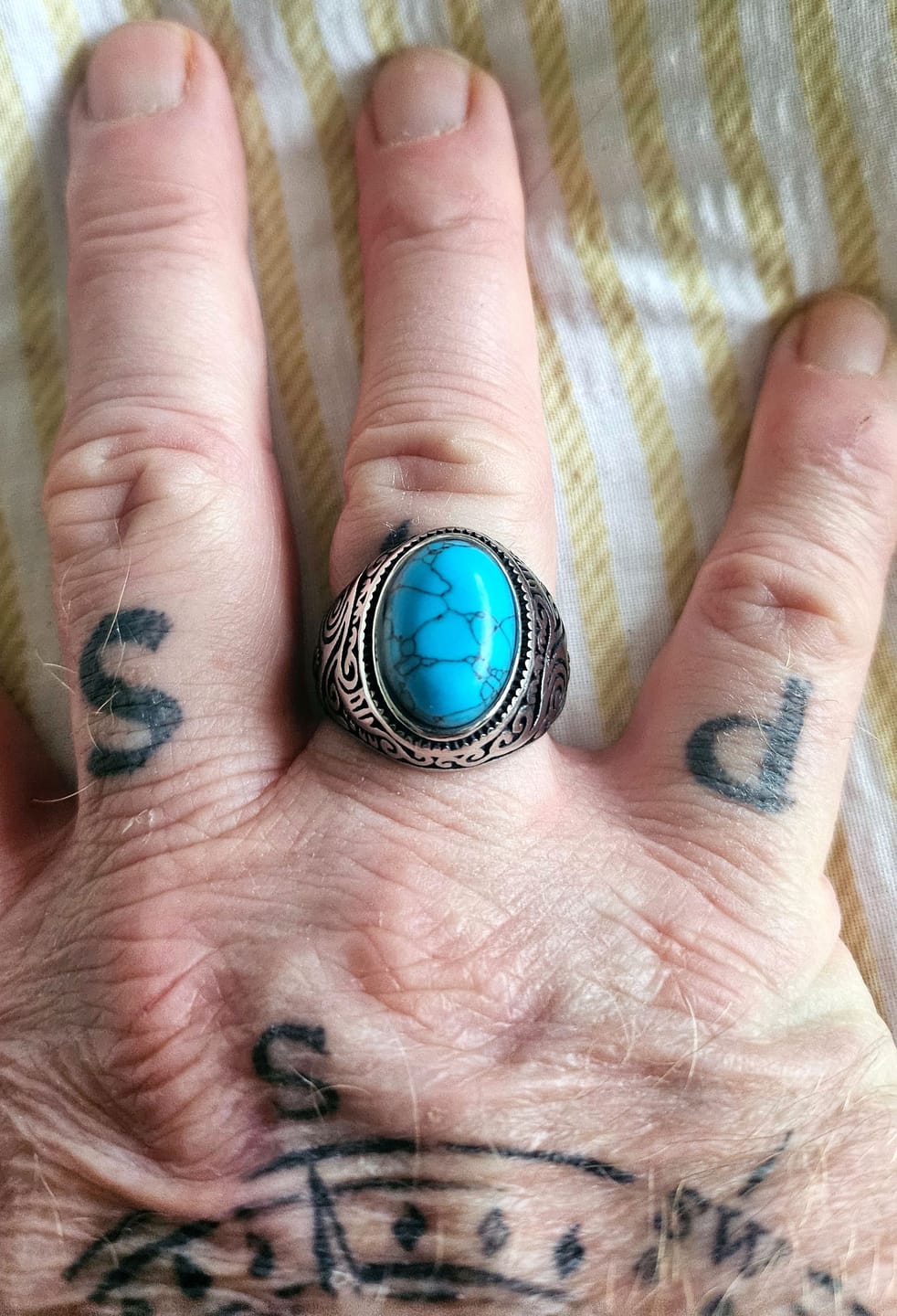 Customer photo review of BLUE EYES.
