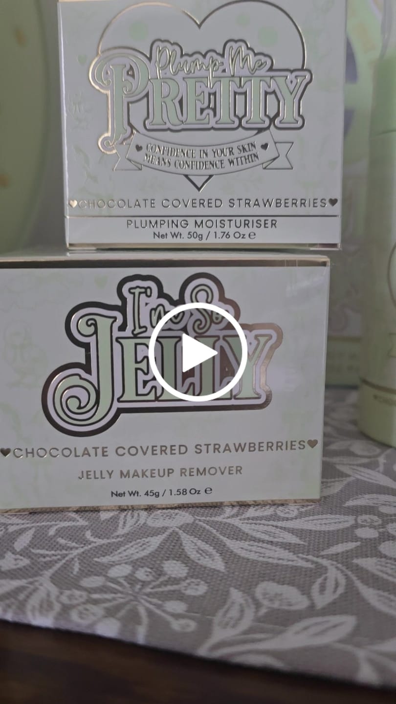 Kundevideoanmeldelse af P.Louise Obsessed For Less Skincare Bundle