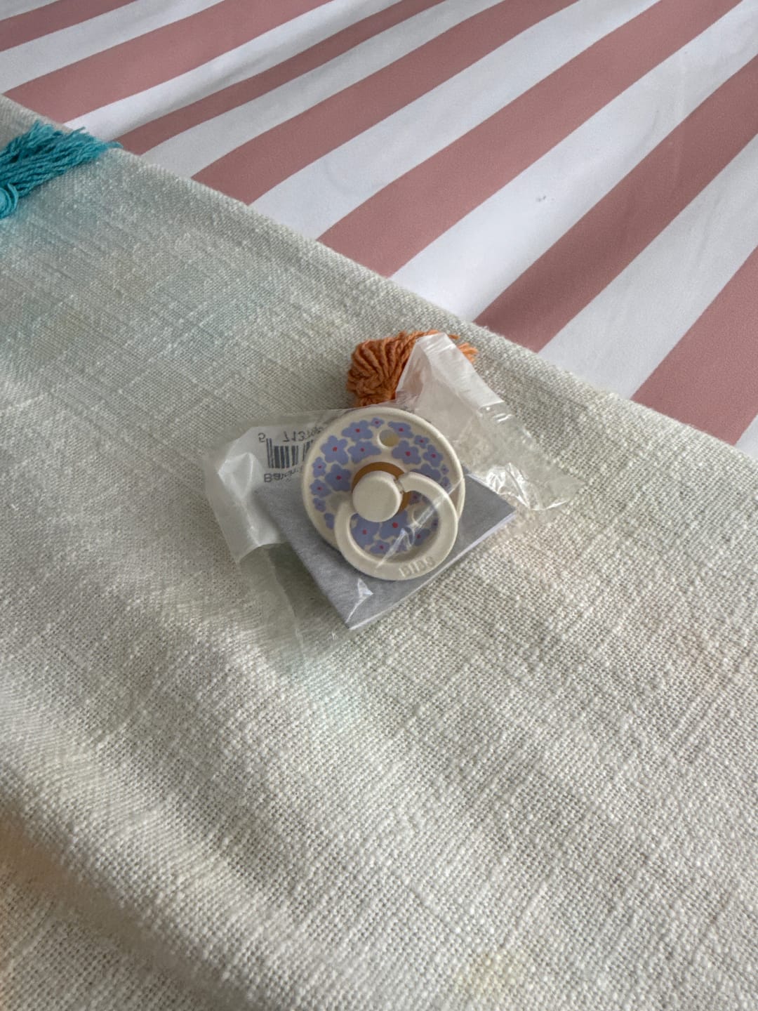 Customer photo review of BIBS Studio Jasmine Field Pacifiers / Dummies - Ivory