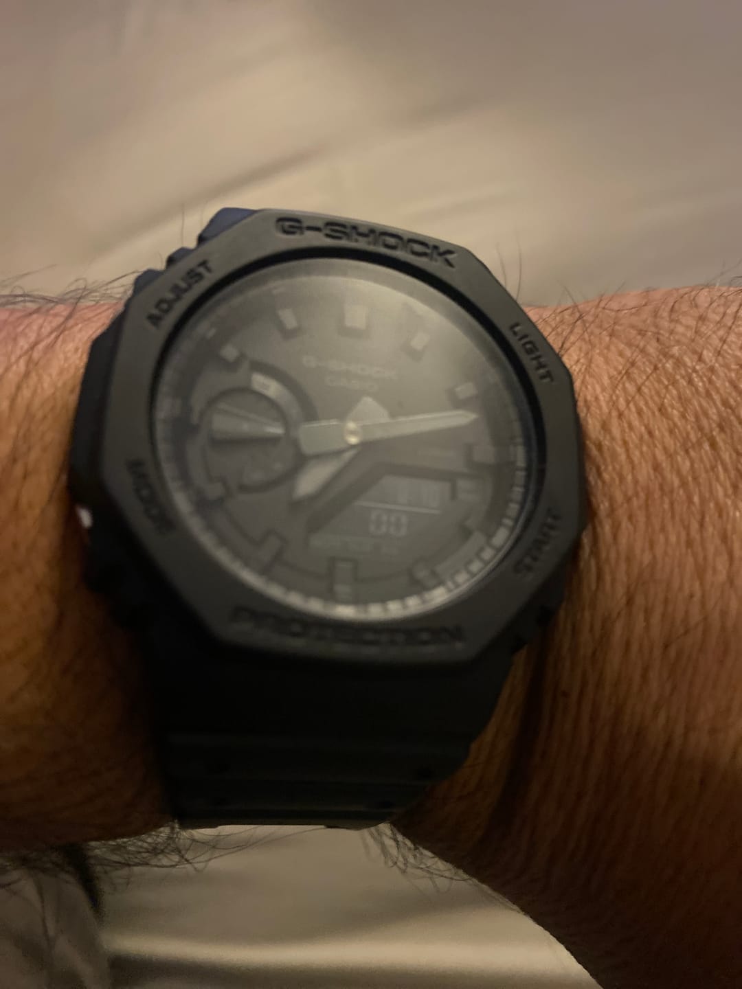 Customer photo review of Reloj Casio G-Shock Royal Oak "Casioak" GA-2100-1A1 Carbon Core Negro