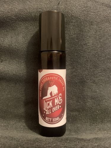 Customer photo review of Bargz Lick Me All Over Perfume Oil, Exotic Fragrance, Lovely Raspberry And Melon Aromas With A Touch Of Vanilla - Flat Cap