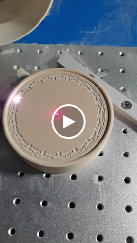 Customer video review of Cloudray UV-P Pro Series 5-in-1 5W 10W 15W UV Laser Water-Cooled Autofocus 3D, 2.5D, Inner & Surface Engraver compatible with Lightburn