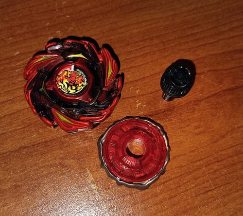 Customer photo review of Takara Tomy Beyblade CX-12 Phoenix Flare Z9-80WW