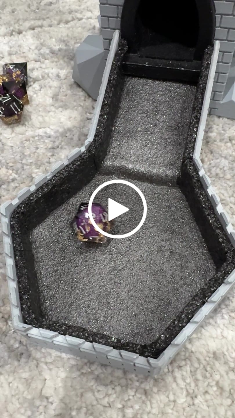 Customer video review of Royal Guard Liquid Core Dice Set