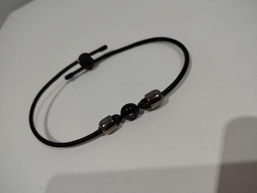 Customer photo review of Pulsera de cuero personalizada con foto