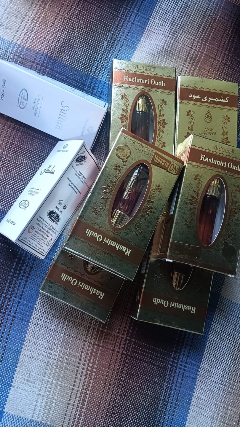 Customer photo review of Al-Nuaim Kashmiri Oudh attar 6ml