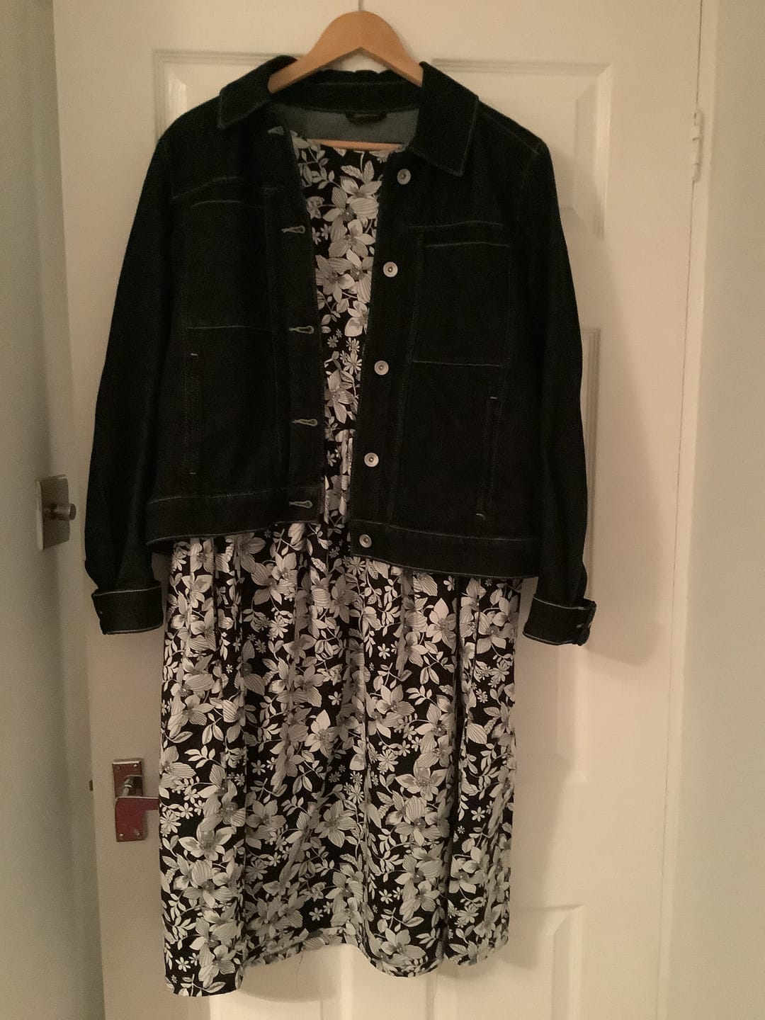 Customer photo review of Large Sketched Flowers Cotton Poplin Fabric