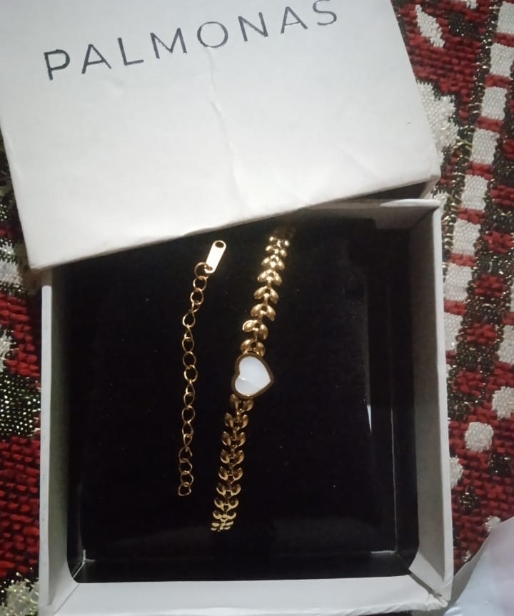 Customer photo review of Aurelia Heartbeam Bracelet