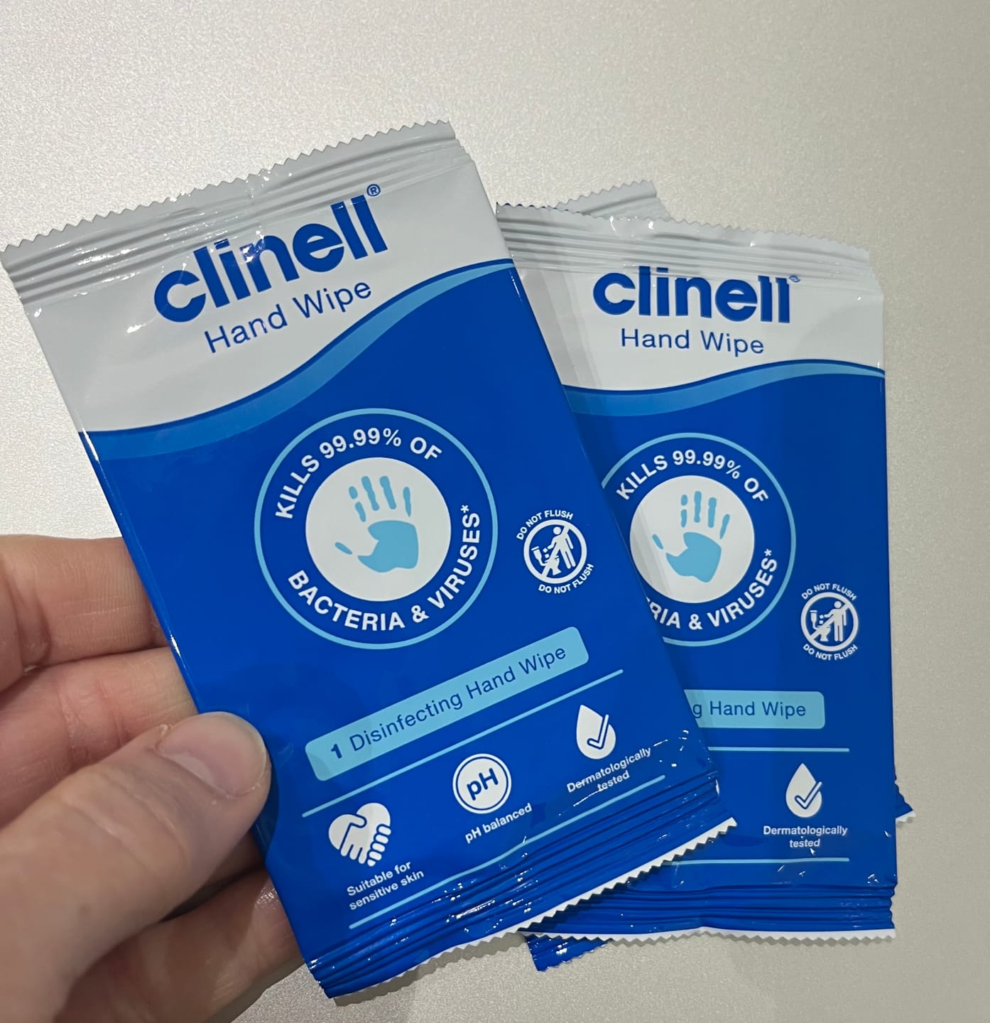 Customer photo review of Clinell Antimicrobial Hand Wipes x 100