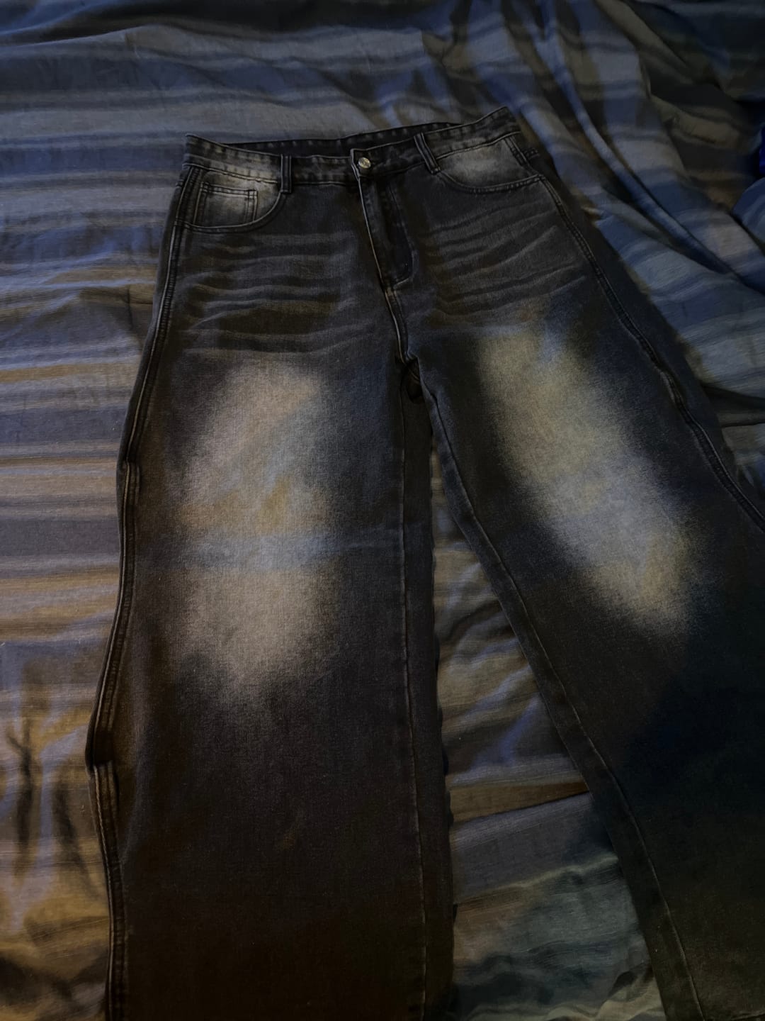 Customer photo review of INFLATION Brand Washed Baggy Denim Pants