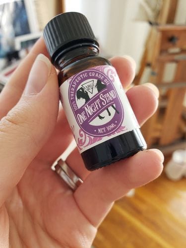 Customer photo review of Bargz Lick Me All Over Perfume Oil, Exotic Fragrance, Lovely Raspberry And Melon Aromas With A Touch Of Vanilla - Flat Cap