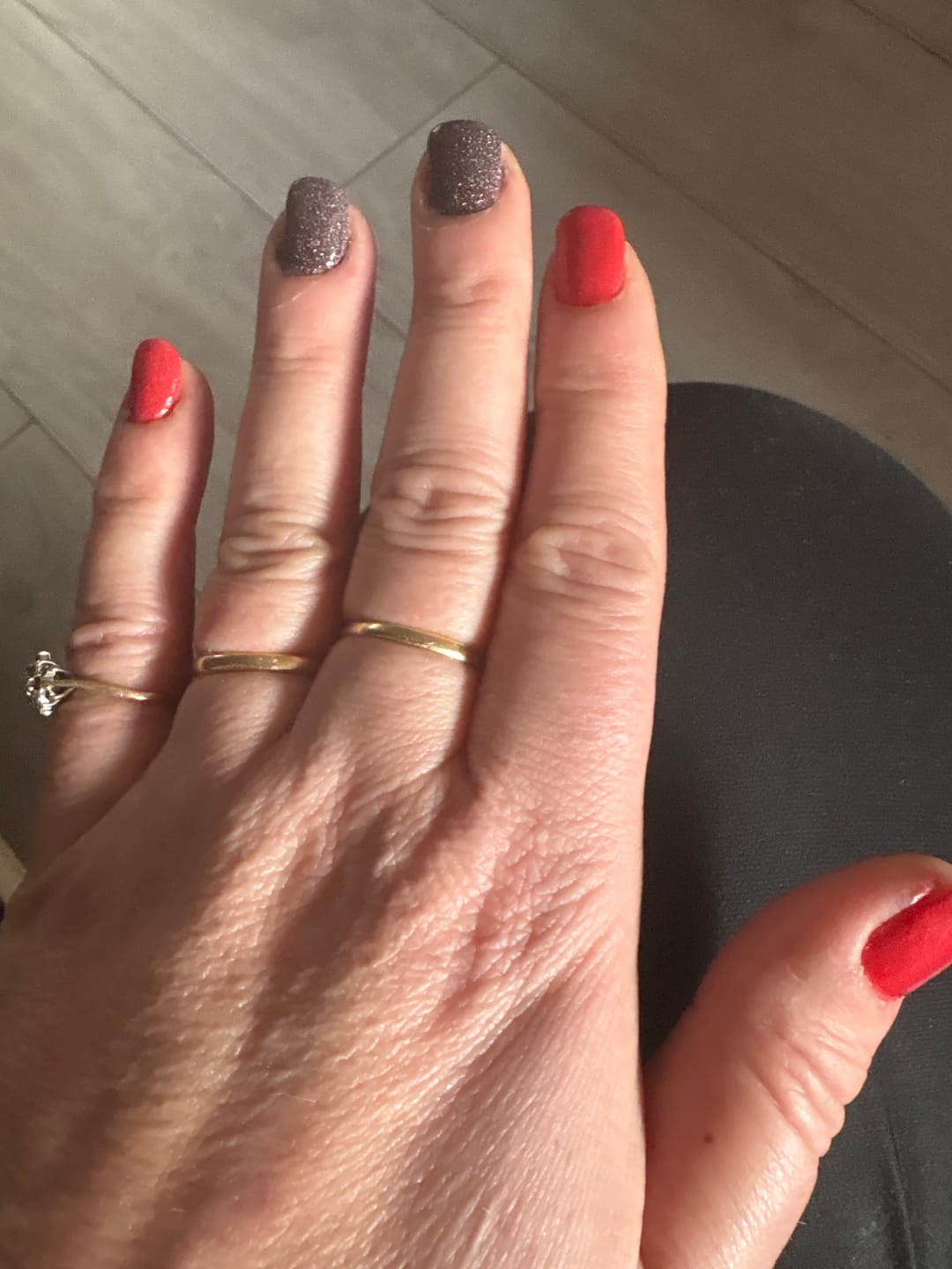 Customer photo review of Khaki Dipping Powder