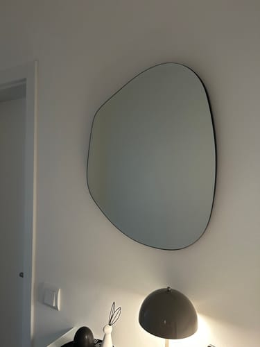 Customer photo review of Flint Mirror | Multiple Sizes