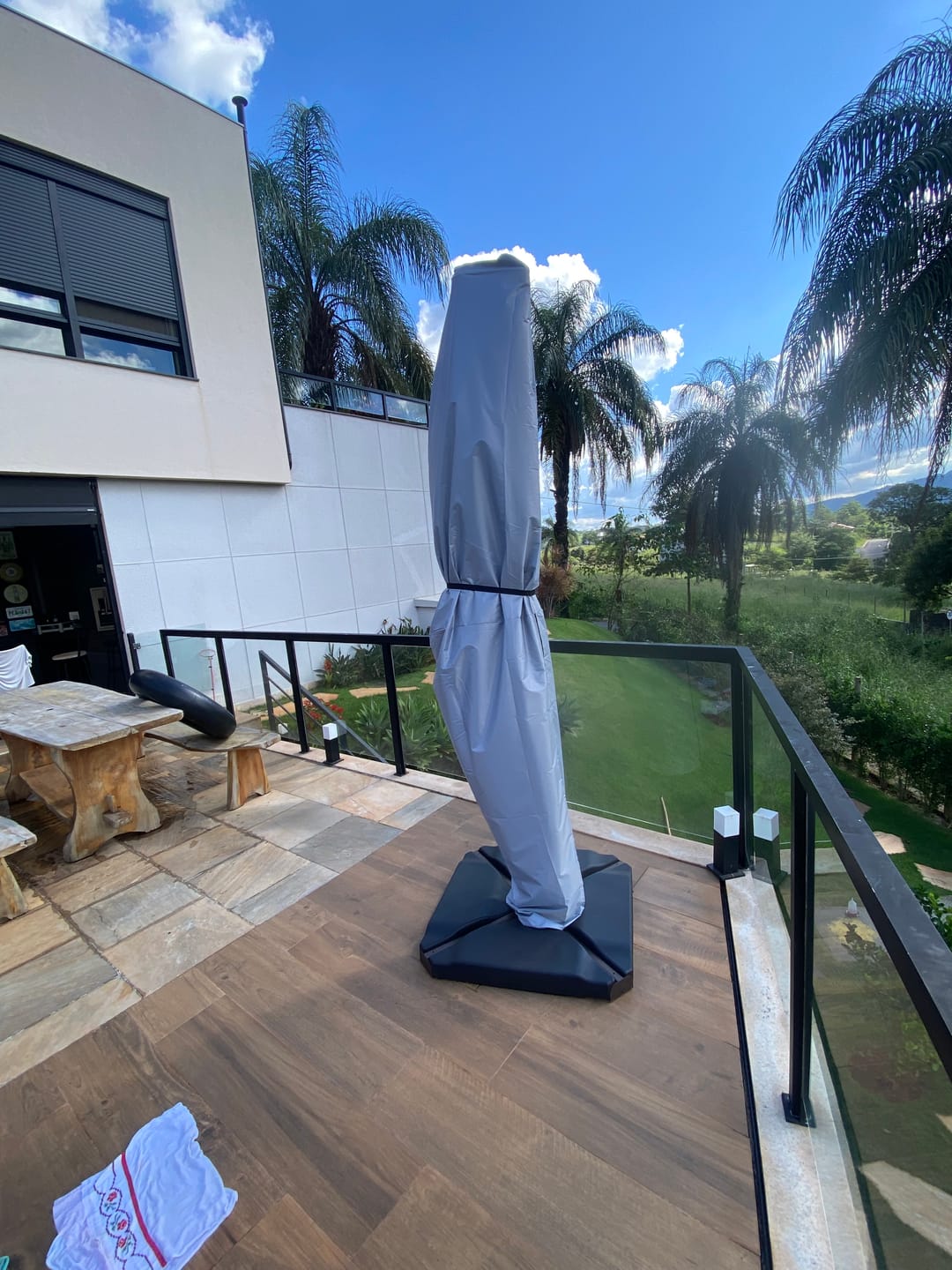 Customer photo review of Capa Impermeável para Guarda-Sol e Ombrelone 210D