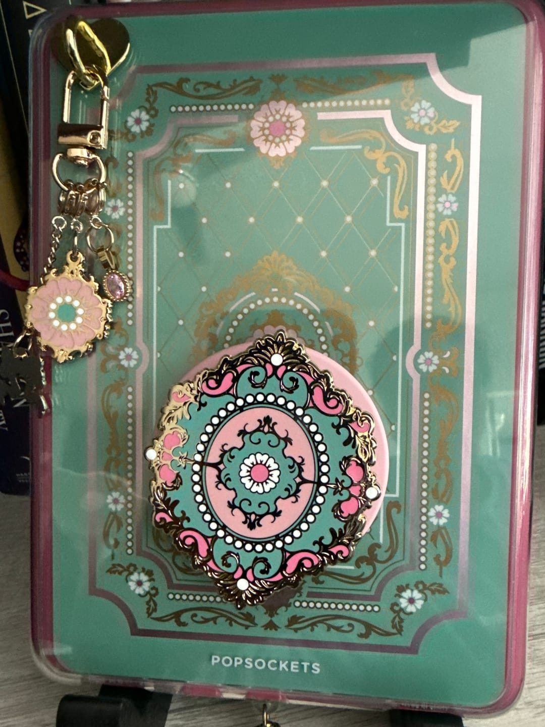 Customer photo review of Antoinette Charmlet