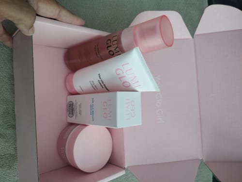 Customer photo review of The Super Glo Hydro Boost Jelly Moisturiser