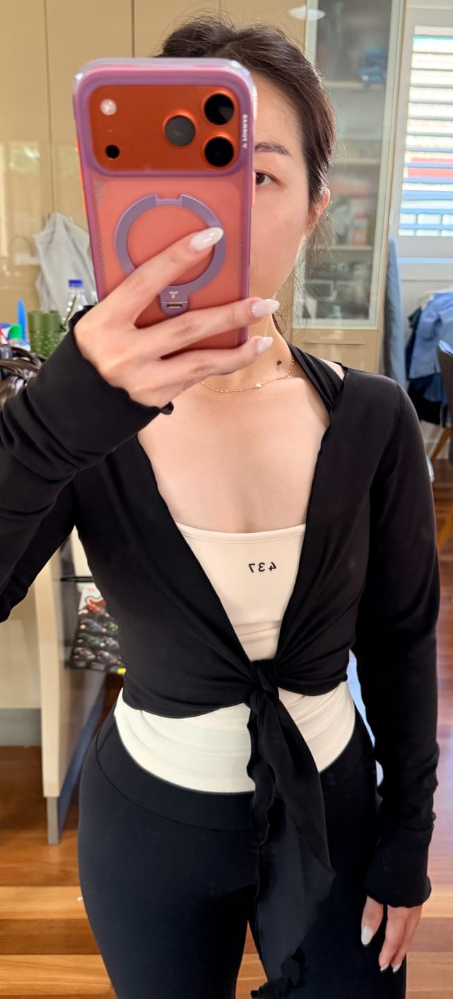 Customer photo review of The Wrap Top / Black