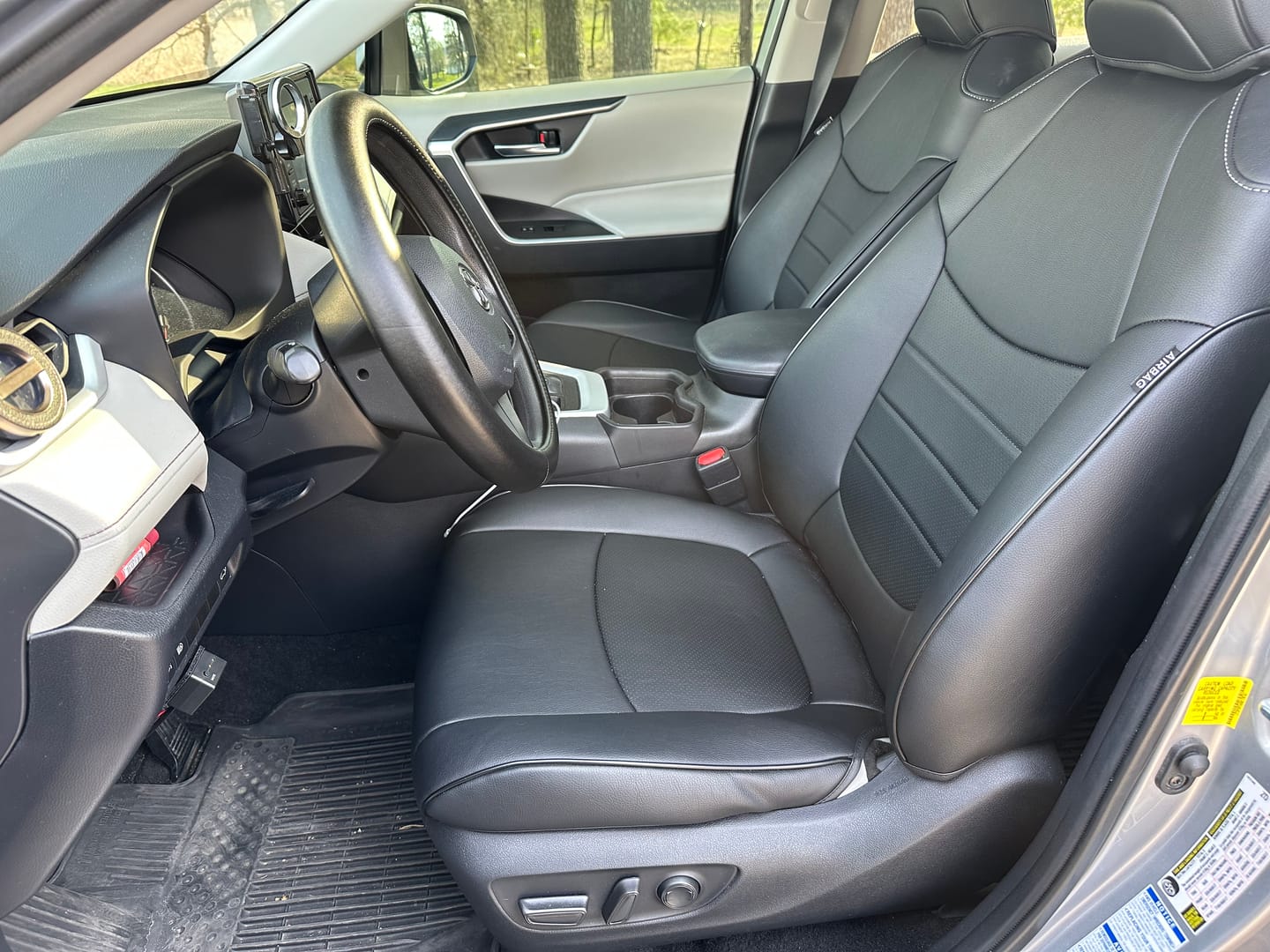 Customer photo review of 2019+ Toyota Rav4 Custom Leather Seat Covers