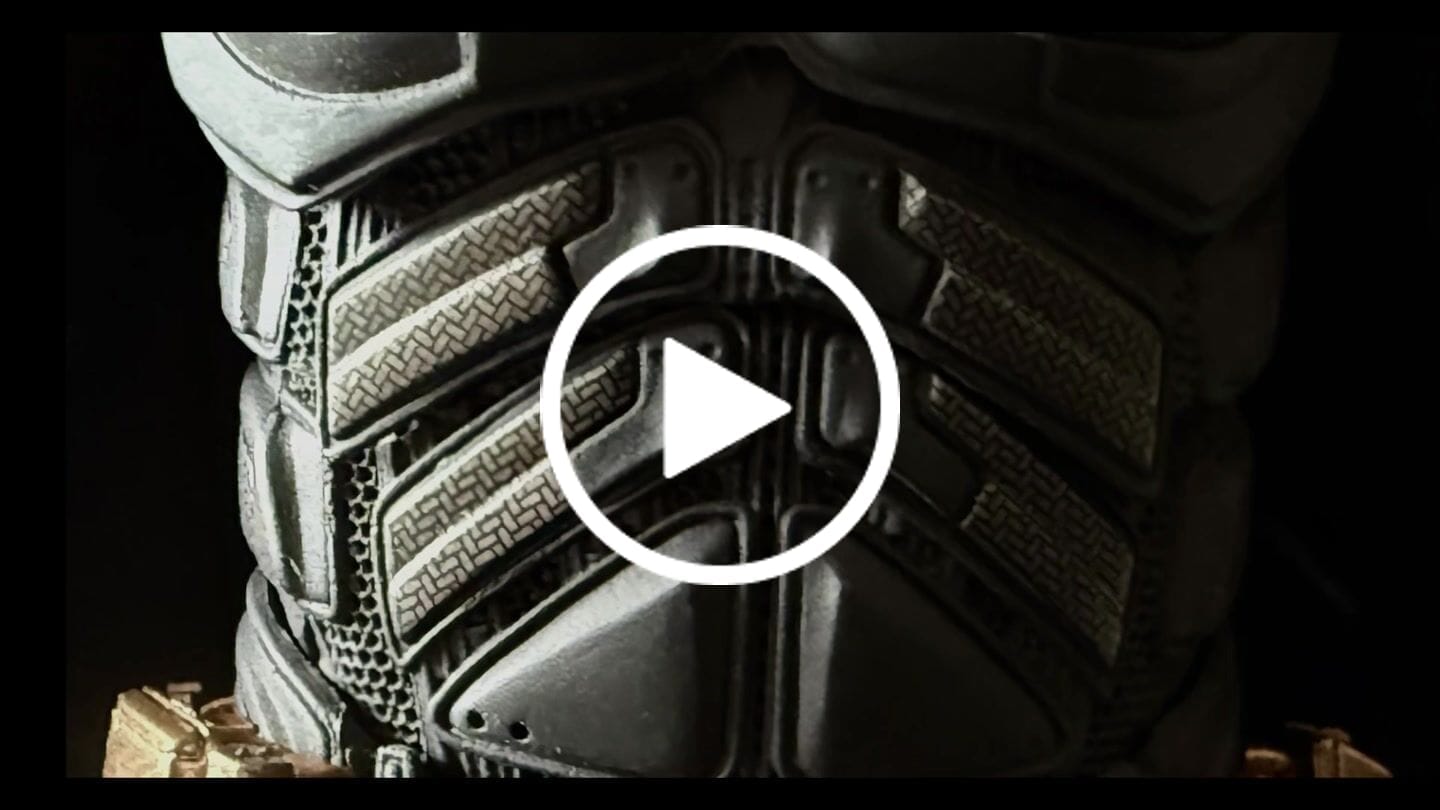 Customer video review of Batman (TDKR) 1/12 Scale Figure - Deluxe & Standard
