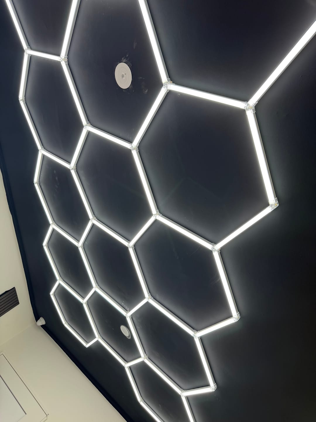 Customer photo review of Custom Hexagon LED Garage Light System ATL33 – Modular Ceiling Lighting Design