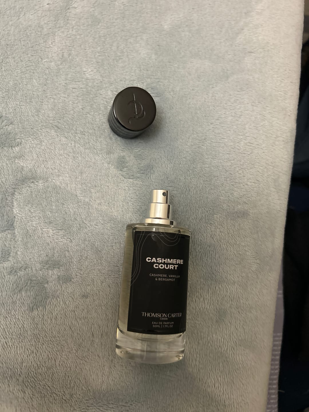 Customer photo review of Cashmere Court | Eau de Parfum