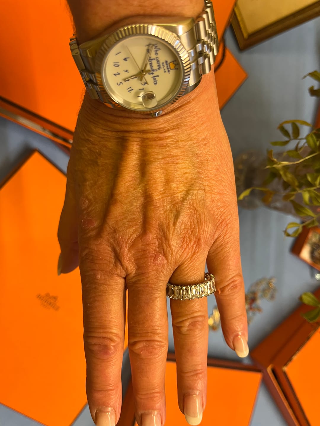 Customer photo review of EONDATE CLASSIC WATCH