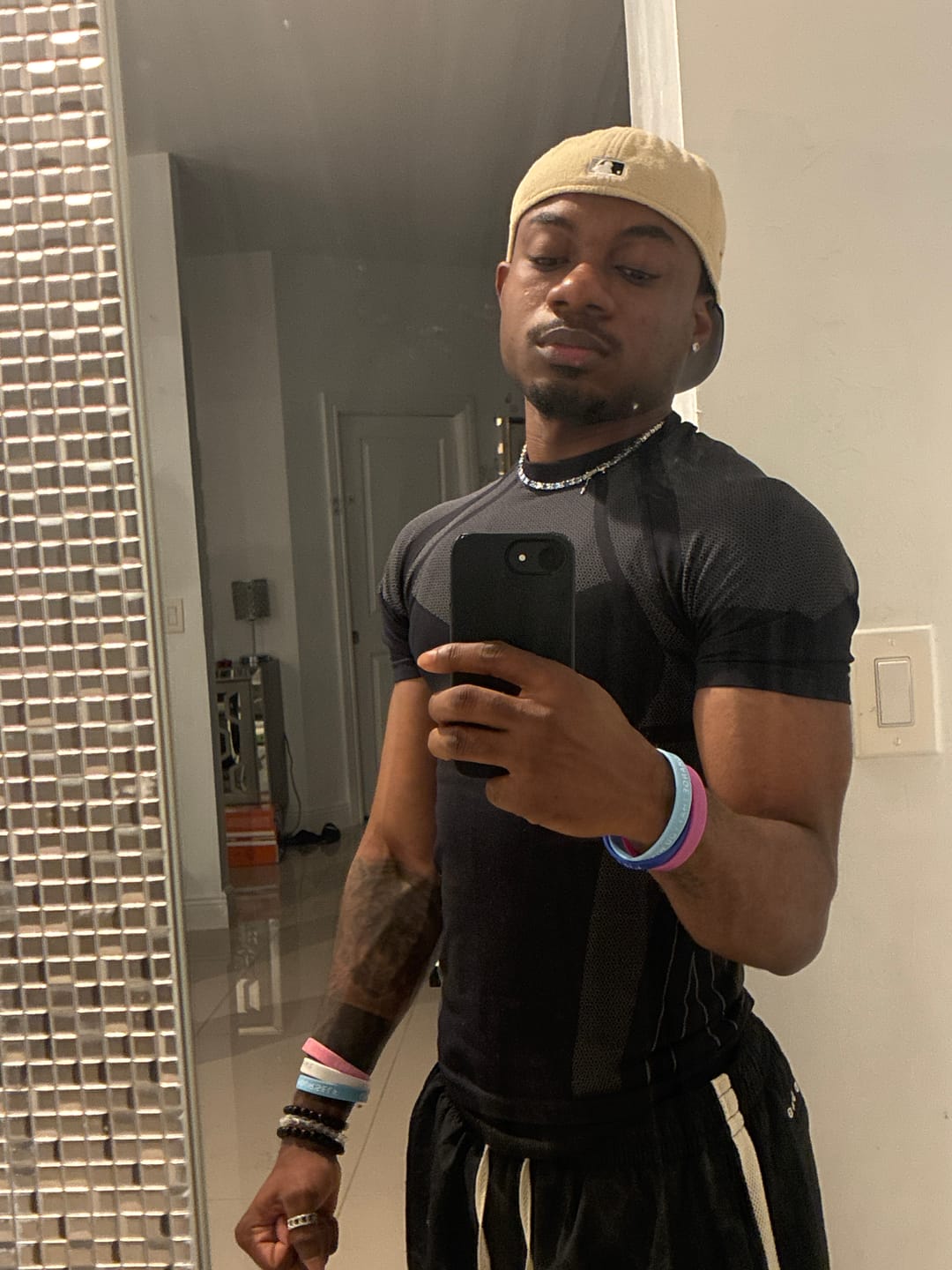 Customer photo review of 3052 - Apex Compression Cut-Offs