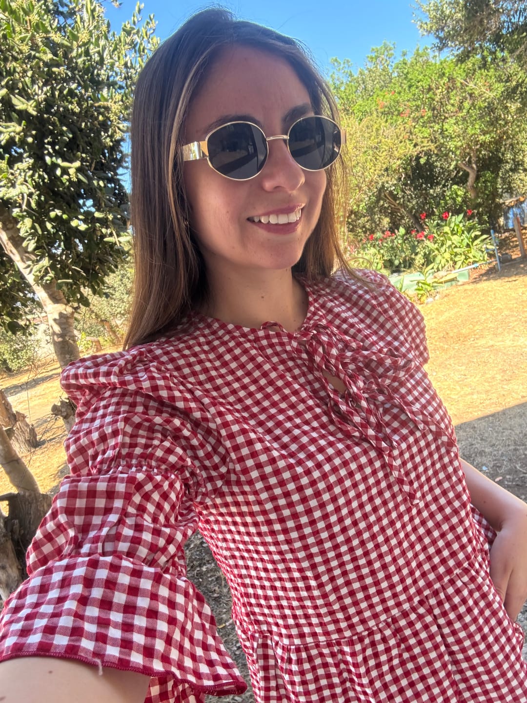 Customer photo review of Blusa Vichy Lazos Red