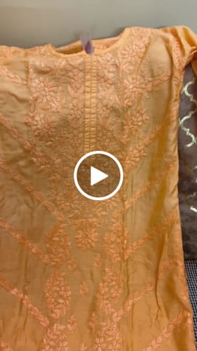 Customer video review of Jannat Peach Pure Chanderi set