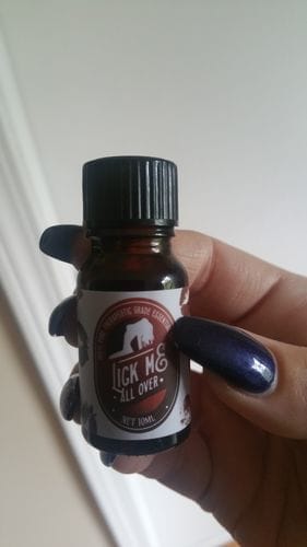 Customer photo review of Bargz Lick Me All Over Perfume Oil, Exotic Fragrance, Lovely Raspberry And Melon Aromas With A Touch Of Vanilla - Flat Cap