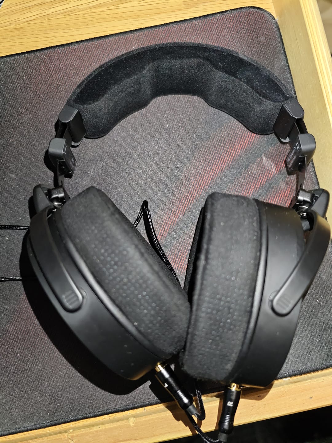 Customer photo review of HEDD Audio HEDDphone D1 Headphones