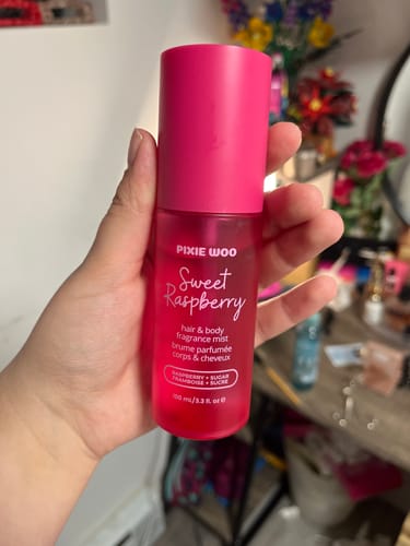 Customer photo review of Sweet Raspberry Hair & Body Mist