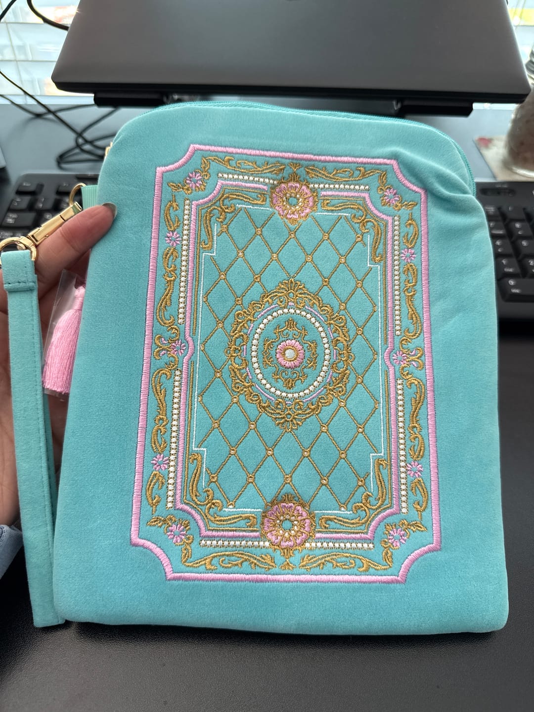 Customer photo review of Antoinette eReader Sleeve