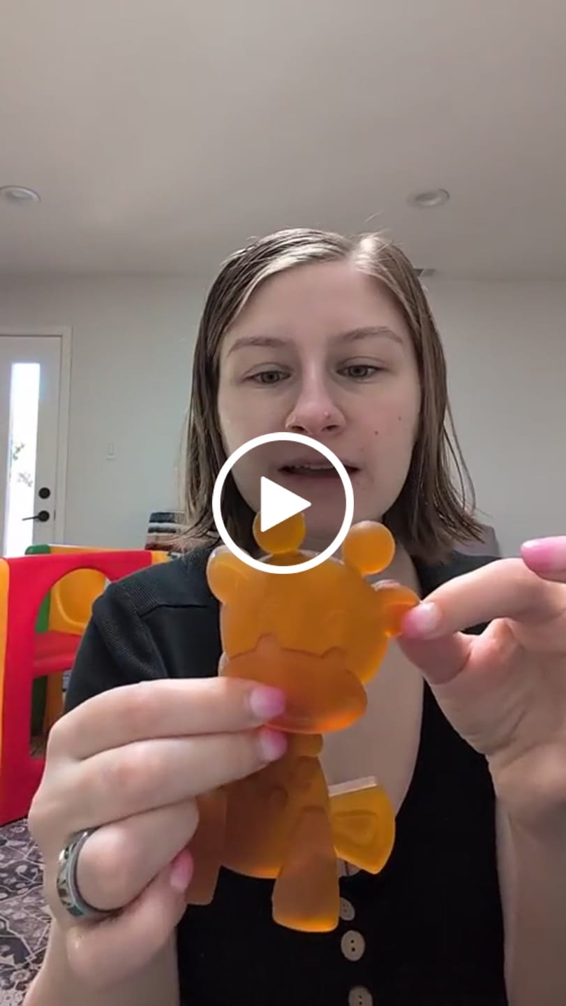 Customer video review of The Little Bamber - Natural Rubber & Baltic Amber Teething Toy