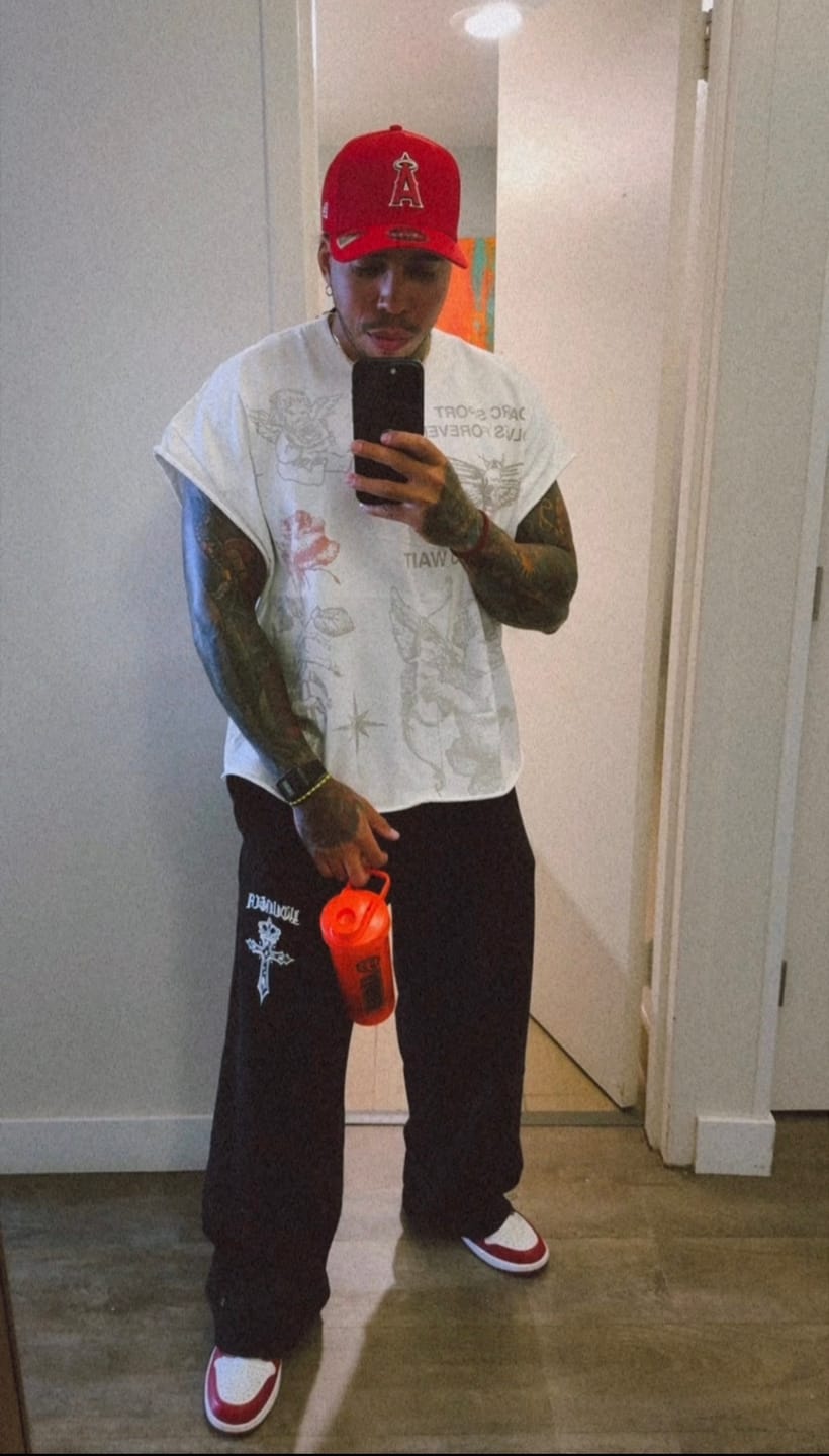 Customer photo review of 2009 - Faith Sweats