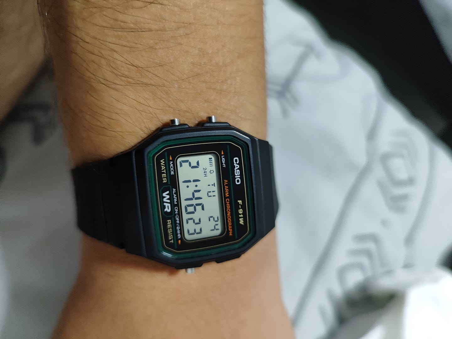 Customer photo review of Reloj Casio Vintage F-91W-3JH Clásico Líneas Verdes JDM