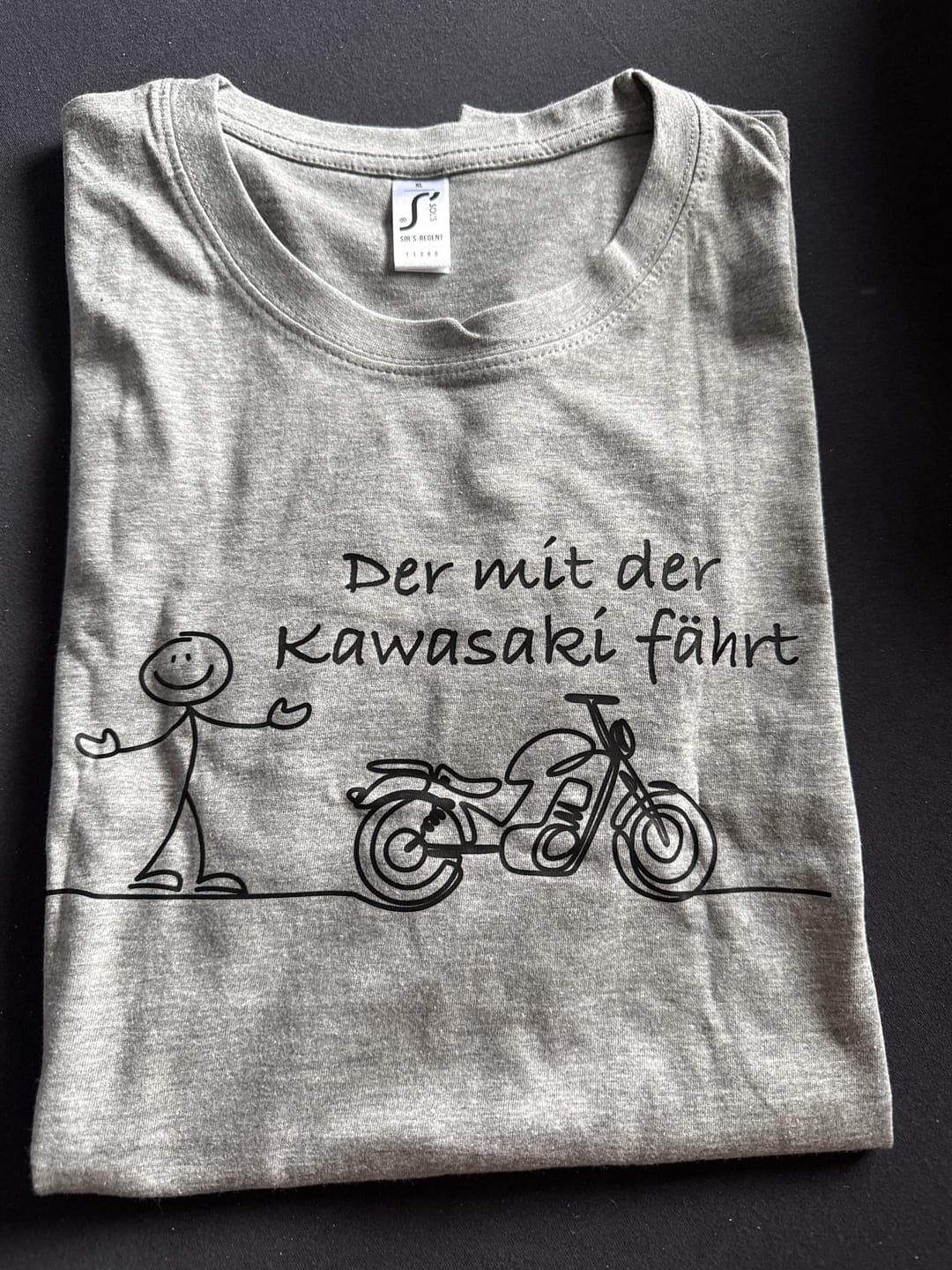 Customer photo review of Der mit der Kawasaki fährt - Herren Shirt