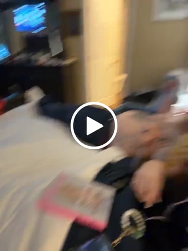 Customer video review of MarshMellow Comforter