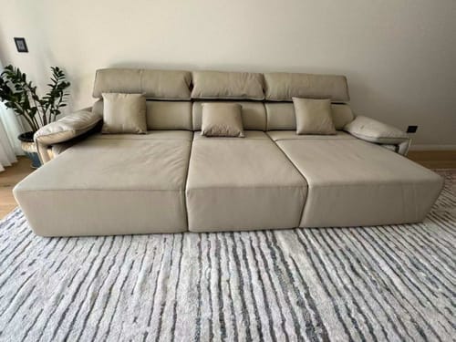 Customer photo review of Chocolate 2.65M 3.5 Seat Fully Electric Reclining Sofa Bed - Leather