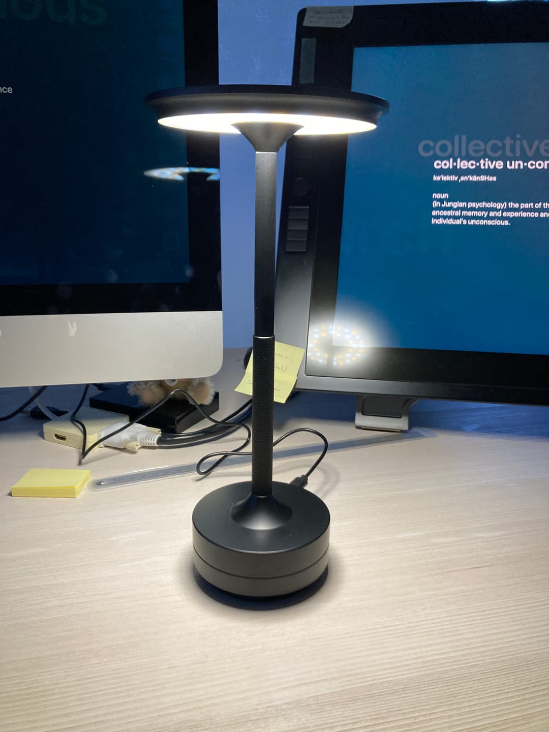 Customer photo review of Tap-light® - Retro