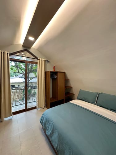 Customer photo review of Plain Coast