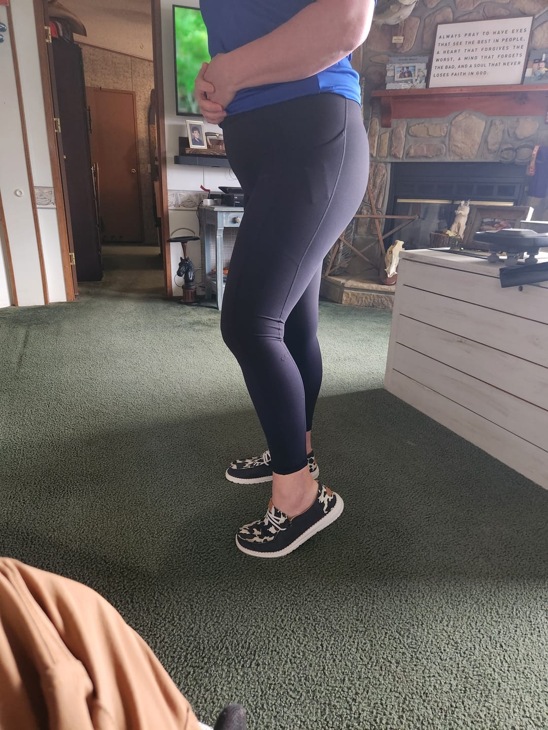 Customer photo review of Concealed Carry Leggings With Pockets | Black